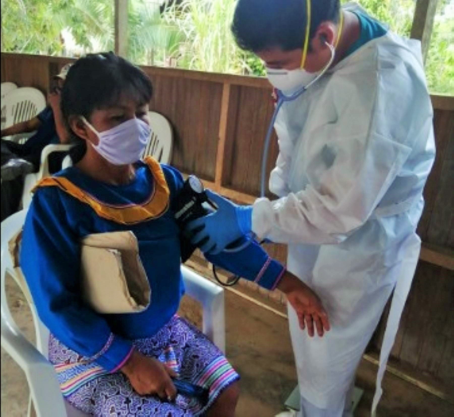 Vacunas contra Covid 19 listas para inmunizar a 380 mil indígenas del país