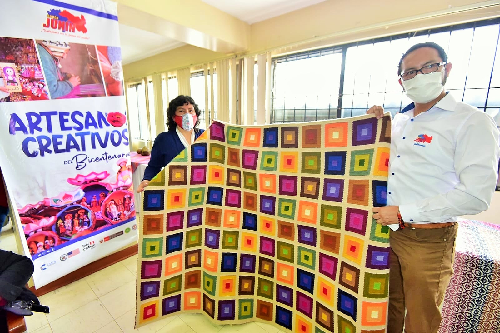 Más de 300 artesanos y guías de turismo fueron capacitados por programa Turismo Bicentenario