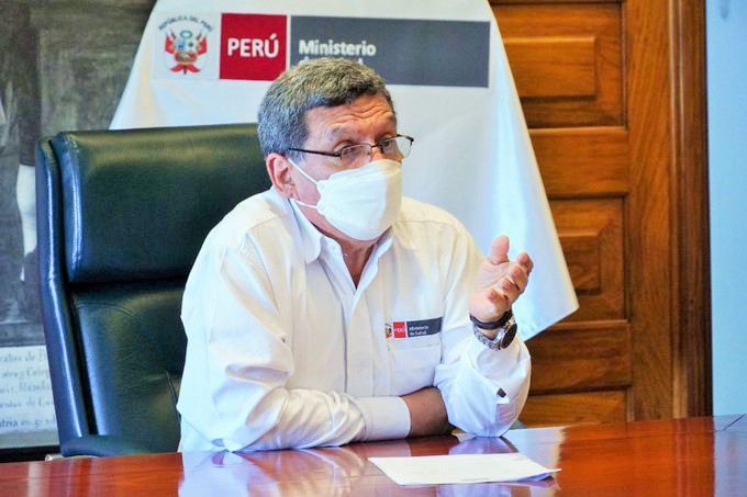 Tiempo de aislamiento de personas contagiadas por COVID-19 será de 10 días en Lima y Callao, anuncia ministro de Salud