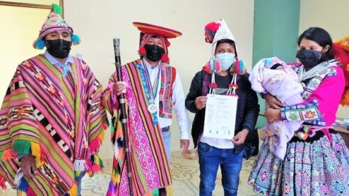 Ministerio de Cultura destaca implementación del Registro Civil Bilingüe en Castellano Quechua Cusco Collao del Reniec
