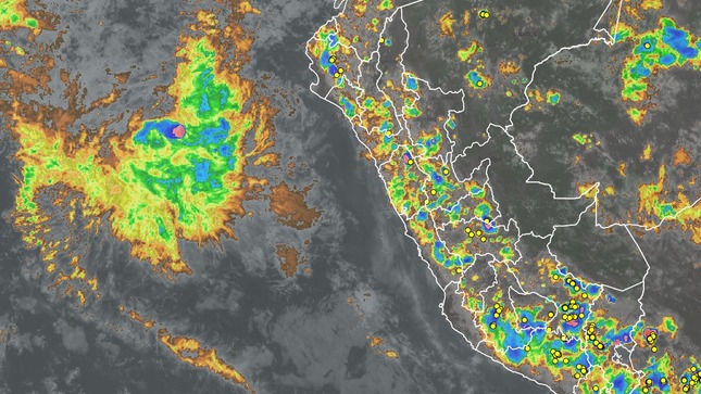 Ciclón Yaku se presenta frente al mar peruano (video)