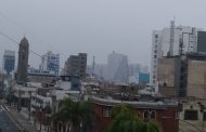 Un vórtice costero de niveles bajos se viene desarrollando frente a la costa sur de Lima desde las primeras horas de la mañana🌪️
