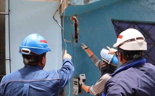Más de 72000 enganches ilegales a la red eléctrica: Las narcoplantaciones de cannabis colapsan barrios enteros en España   👀