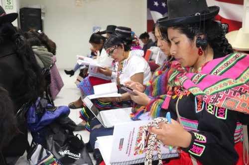 Capacitarán a mil servidores públicos en derechos lingüísticos de los hablantes de lenguas indígenas u originarias 👏
