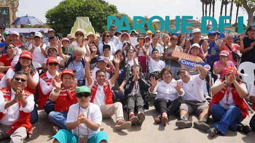Personas con discapacidad severa visitan el Parque de las Leyendas en el marco de la iniciativa “Verano Contigo” 👩‍🦯