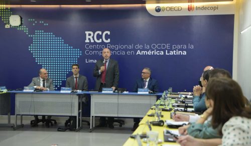 Evalúan solicitudes de operaciones de control empresarial por un aproximado de 8000 mil millones de dólares 💶