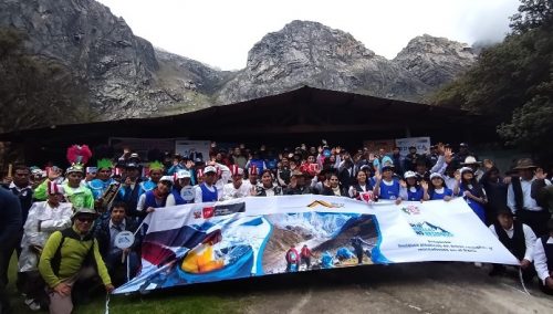 Lanzan campaña contra la contaminación por plástico en el Parque Nacional Huascarán 🚮