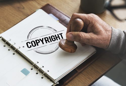¿Usas inteligencia artificial para crear contenido? Así puedes proteger tus derechos de autor 🔍