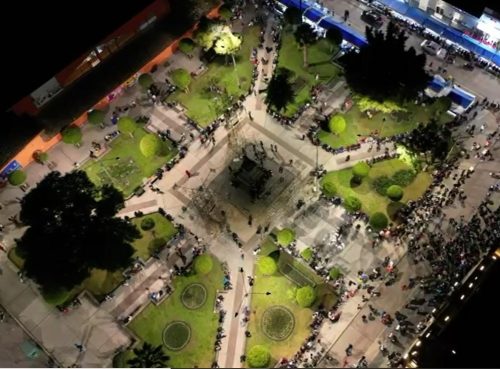 Inauguran iluminación led en parque La Magdalena en Ayacucho 💡