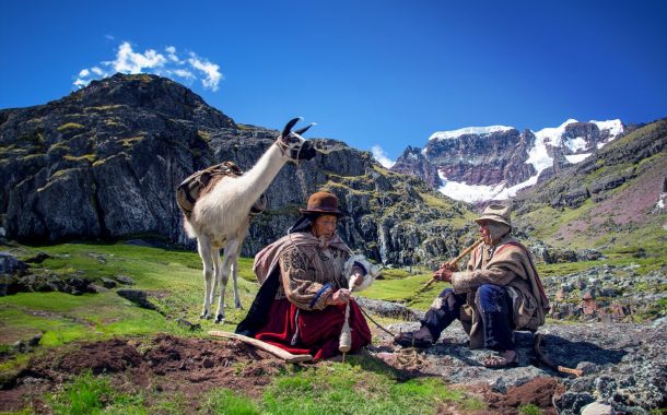 Turismo de escucha: Cómo las marcas están diseñando experiencias más lentas, conscientes y relevantes 👀