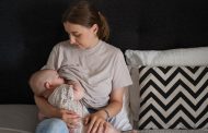 Descansa mejor con tu bebé: Consejos para la lactancia nocturna 👩‍🍼