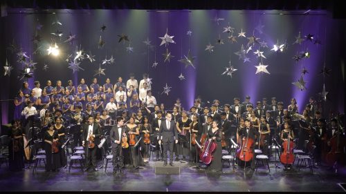 Sinfonía por el Perú trae orquesta, coro y teatro en show navideño 🎶