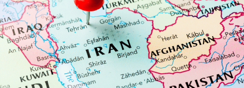 En plena tensión entre EE. UU. e Irán, Arabia Saudí añade 500.000 barriles diarios al mercado 🛢️