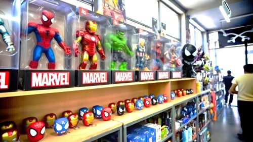 Importadoras son sancionadas por ingresar al país productos con personajes de Marvel sin autorización 👩‍⚖️