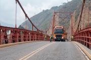 Advierten que tránsito de camiones con alto tonelaje pone en riesgo el puente Habich 📢