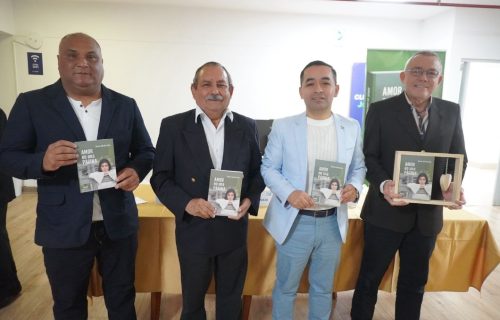 Presentan la novela “Amor en una página”  📖