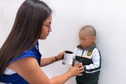 Garantizan terapias especializadas para niños neurodivergentes de la familia policial 🩺