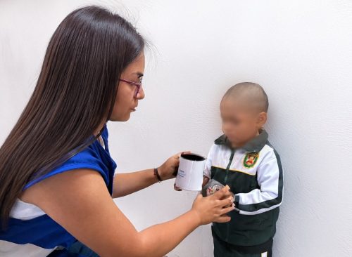 Garantizan terapias especializadas para niños neurodivergentes de la familia policial 🩺