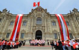 Lima devora al Perú