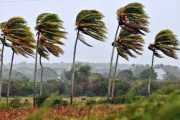 La costa peruana espera vientos fuertes desde el fin de semana 🌬️🌫️
