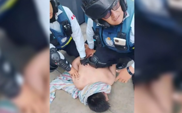 Reducen a ladrón que tomó a mujer como rehén 👮‍♀️