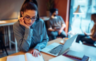 ¿Segunda carrera o especialización? 5 preguntas clave antes de decidir tu próximo paso profesional 👀